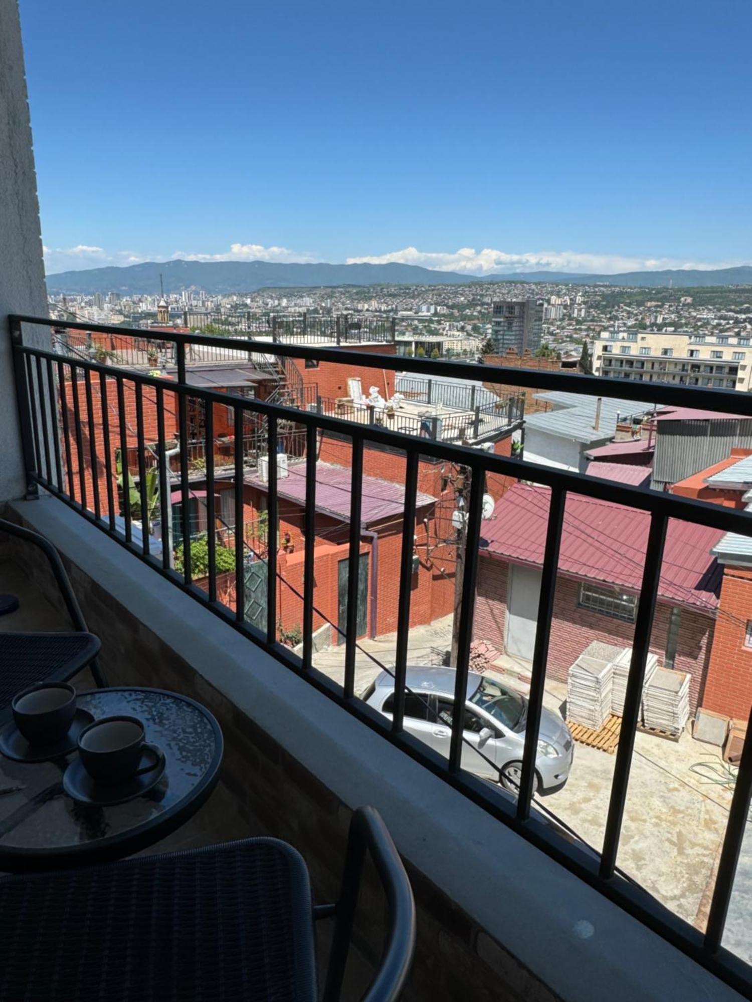 Brothers Apartments With Terrace In Old Tbilissi Extérieur photo