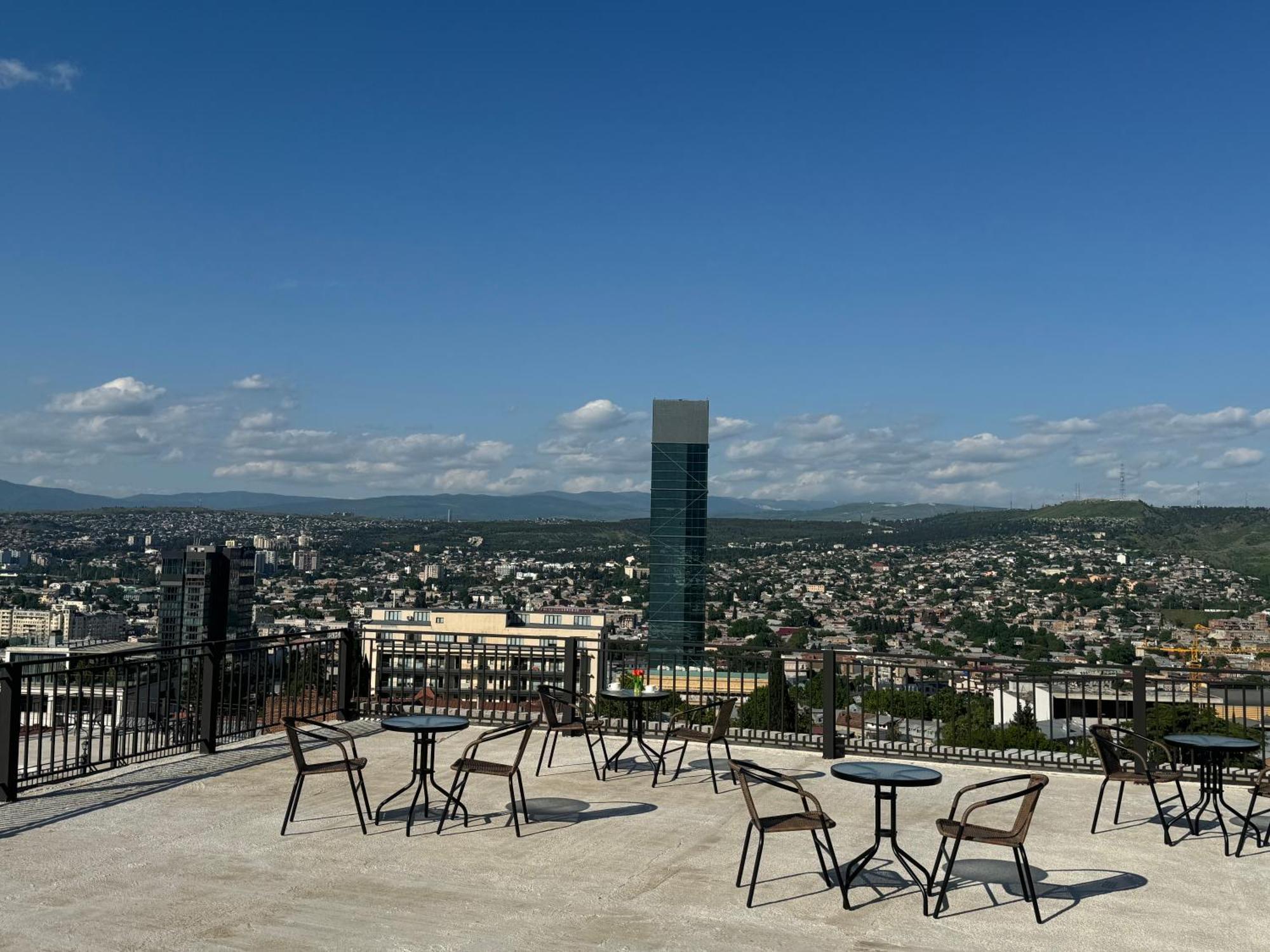 Brothers Apartments With Terrace In Old Tbilissi Extérieur photo